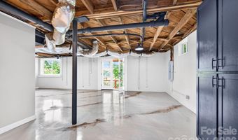 72 Ivanhoe Ave, Asheville, NC 28806