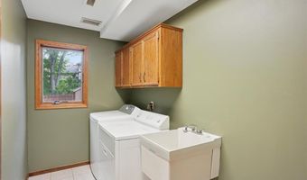 8681 144th Street Ct, Apple Valley, MN 55124