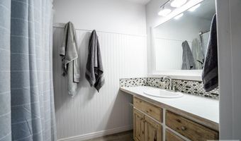 4130 E Forest Glen Dr, Ammon, ID 83406