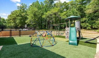 425 Dean Rd, Barnesville, GA 30204
