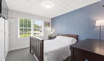 127 Sun Valley Dr, Cumberland, RI 02864