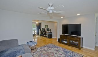 2305 Jacobs Ladder Rd, Becket, MA 01223