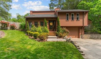 68 Everglade Ave, Warwick, RI 02886