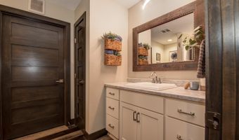 580 Linden Drive 104, Arnolds Park, IA 51331