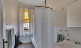 891 Madison Ave, Albany, NY 12208