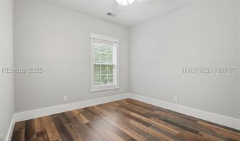 5 Nandina Ct, Bluffton, SC 29910