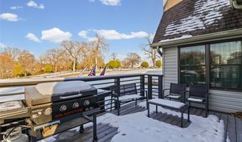 6115 Terri Lynn Dr, Affton, MO 63123