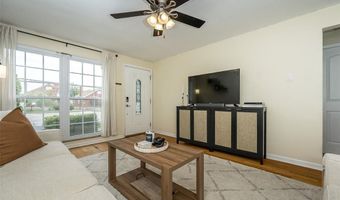 9327 Mackenzie Rd, Affton, MO 63123