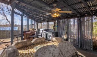 509 Old Cane Bluff Rd, Alton, MO 65606
