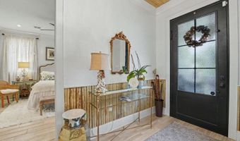 110 State St, Bay St. Louis, MS 39520