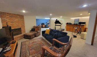 1314 N 3rd St, Aberdeen, SD 57401