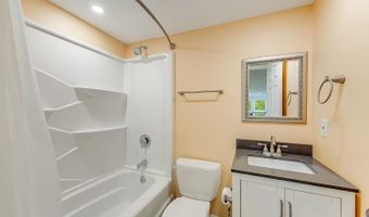 200 Cobb Rd, Aurora, IN 47001