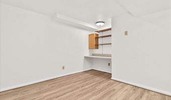1000 LAKEVIEW Ln, Annapolis, MD 21409