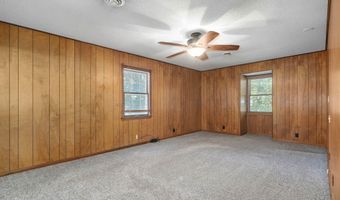 612 E Glendale St, Aurora, MO 65605