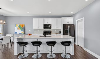 5219 Springbrook Dr, Ames, IA 50014