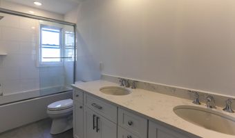 35 Ocean Blvd 4, Atlantic Highlands, NJ 07716