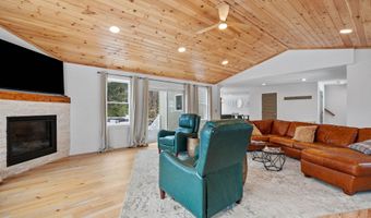 50 Champagne Cir, Campton, NH 03223