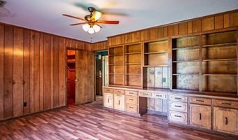 5042 Dummyline Rd, Batesville, MS 38606
