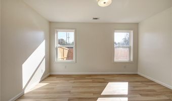 121 S Railroad St, Adairsville, GA 30103