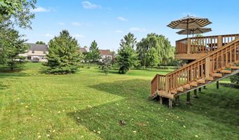 1044 Bicentennial Pkwy, Ann Arbor, MI 48108