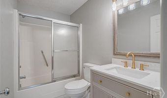 127 Holland Park Cir, Savannah, GA 31419