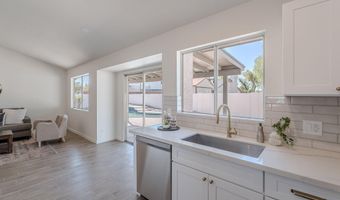 3608 W FAIRVIEW Ln, Chandler, AZ 85226