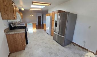 312 Young Ave, Baker, MT 59313