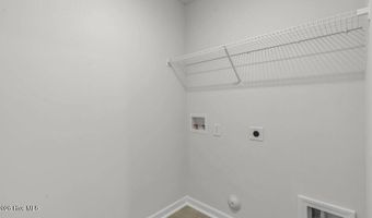 725 Lazy Elm Ln, Aberdeen, NC 28315