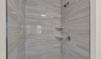 14 Mill Creek Ct, Bayville, NJ 08721