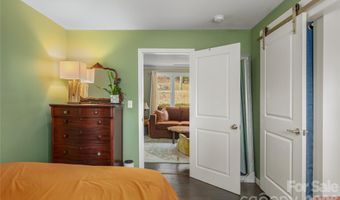 5 Shadowlawn Dr, Asheville, NC 28806