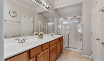 10481 Riverside Park Ave, Las Vegas, NV 89135