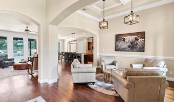 105 Parc Oaks Dr, Aledo, TX 76008