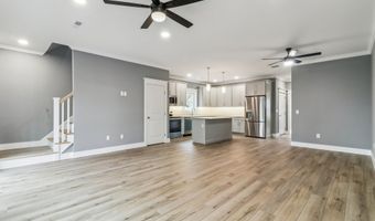 370 Emmett St 4-4, Bristol, CT 06010