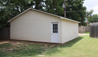 320 N Lincoln Ave, Anthony, KS 67003