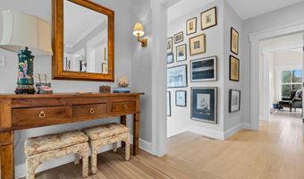 15 Liberty St, Chester, CT 06412