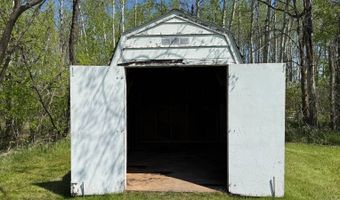 22532 330th Ave, Badger, MN 56714