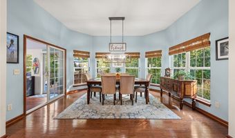 650 Eastpointe Ct, Amherst, OH 44001