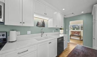 2375 Laguna Circle Dr, Agoura Hills, CA 91301