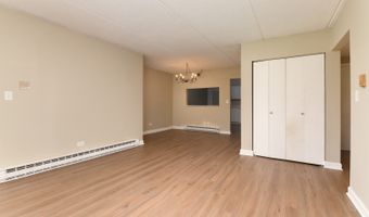 953 N Rohlwing Rd GB, Addison, IL 60101
