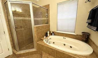 205 Old Palmetto Rd, Benton, LA 71006