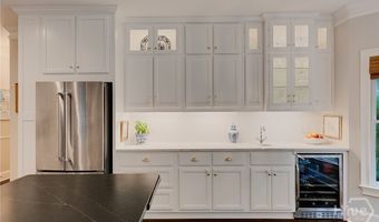 152 Thornhill Dr, Athens, GA 30607