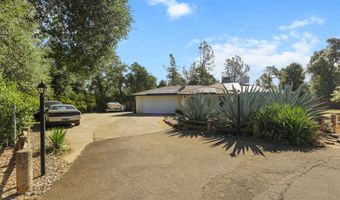 17288 Sabiana Dr, Anderson, CA 96007