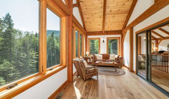 31 Cave Mountain Rd, Bartlett, NH 03812