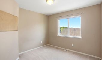 9061 Little Brook St, Anchorage, AK 99507