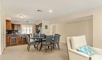 31 Coddinton Wharf 8, Newport, RI 02840
