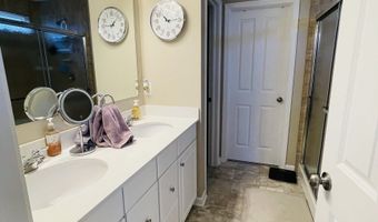 10451 Pintail Ln, Indianapolis, IN 46239
