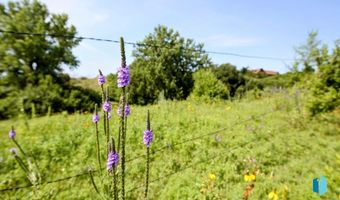 8601 Sunset Cir, Brandon, SD 57005