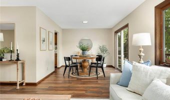 15704 Henna Ct, Apple Valley, MN 55124
