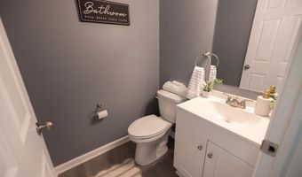 1034 Harter Blvd, Anderson, IN 46011