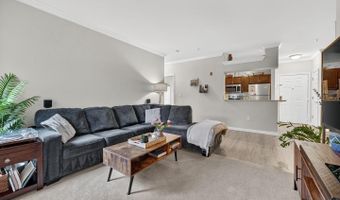 4550 STRUTFIELD Ln #2213, Alexandria, VA 22311